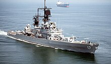 USS Harry E. Yarnell in 1990. USS Harry E. Yarnell (CG-17) underway on 1 May 1990 (6457122).jpg