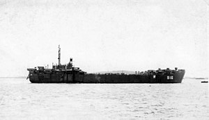 USS LST-916 Filippinlar 1946.jpg