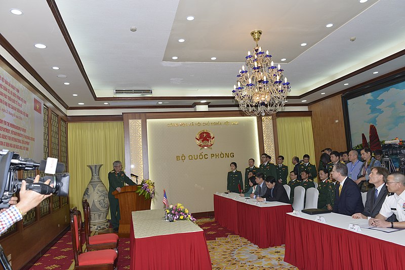 File:United States and Vietnam Sign Memorandum of Intent to Begin Dioxin Remediation at Bien Hoa (39821255472).jpg