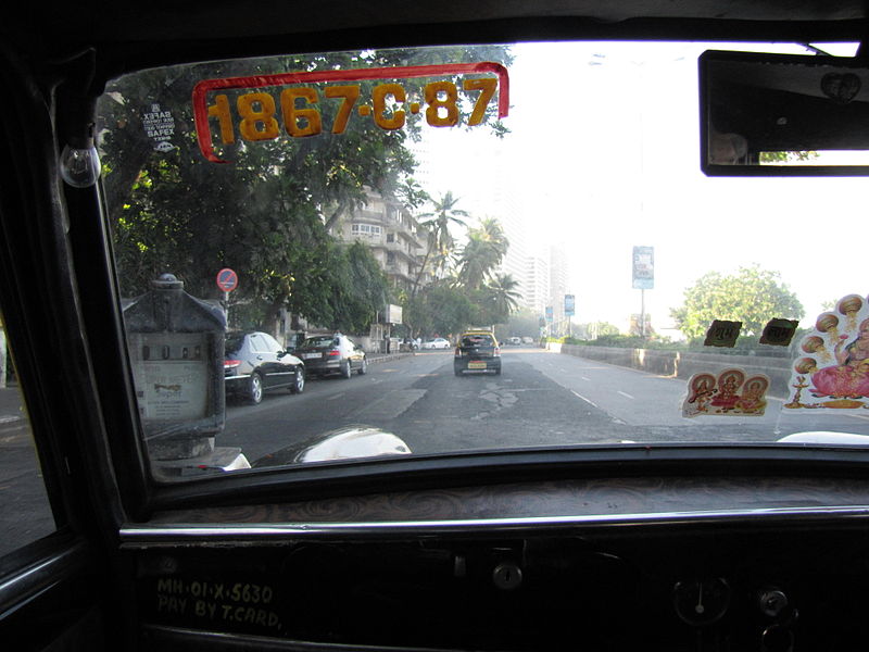 File:View from Mumbai Taxi.jpg