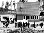 Visningshus inom etapp A vid Slåttervägen våren 1967, nära Fastebols gårdsplats.