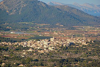 Vista de Búger (Puig de Santa Magdalena).jpg