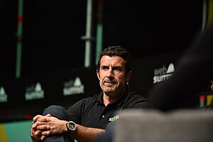 Luís Figo