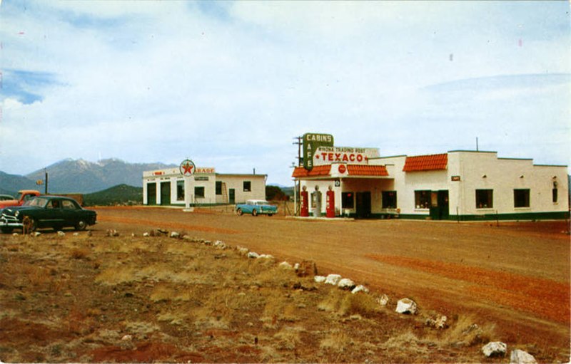 File:Winona Trading Post (NBY 435121).jpg