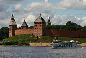 Новгородски Кремљ: Историја, Архитектура, Види још