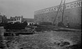 Saint-Guénolé : le raz-de-marée de la nuit du 8 au 9 janvier 1924, bateaux déportés sur le quai près de l'usine Cassegrain 2