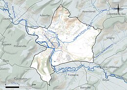 Carte en couleur présentant le réseau hydrographique de la commune