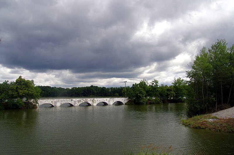 File:15.7.16 2 Vitek Rybnik and bridges 10 (28048872650).jpg