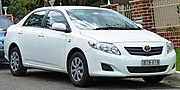 2007-2010 Toyota Corolla (ZRE152R) Ascent sedan (2011-04-02).jpg