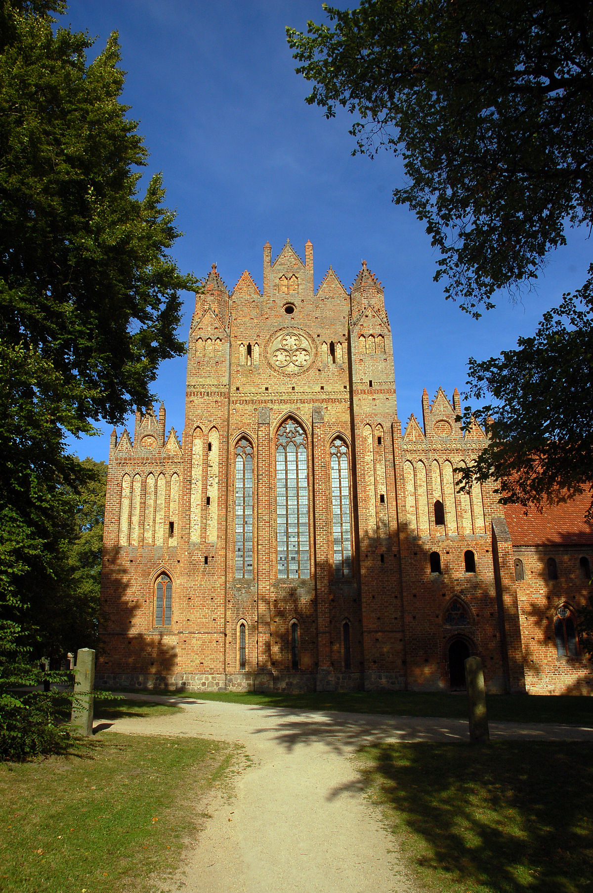 File:2009-08-31-kloster-chorin-by-RalfR-12.jpg - Wikimedia ...