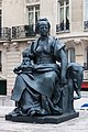 Statue L'Asie par Alexandre Falguière, devant le musée d'Orsay.