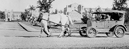 Bennett Buggy (University of Saskatchewan) 35bennettbuggy.jpg