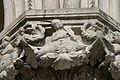 Palais des Doges Venise XIVe siècle, joueur de vielle chevauchant un dauphin (...monstre?)