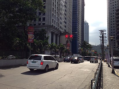 How to get to ADB Avenue with public transit - About the place