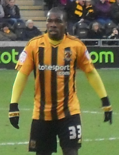 File:Aaron McLean Hull City v. Queens Park Rangers 29-01-11 1.png