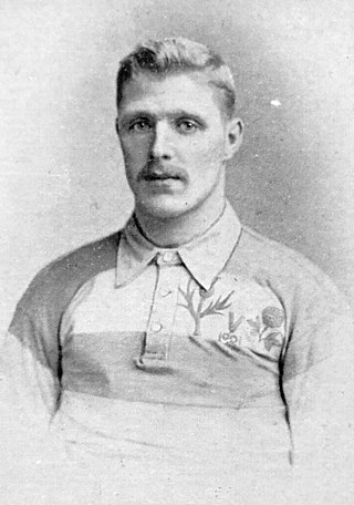 <span class="mw-page-title-main">Alex Raisbeck</span> Scottish footballer and manager