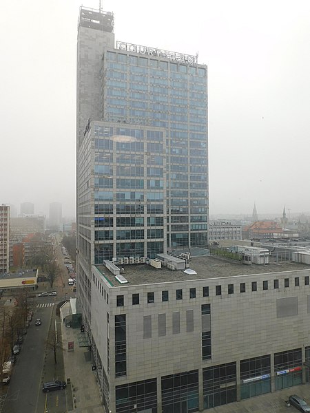 File:Altus katowice zamglony.jpg