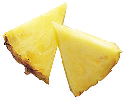 Ananas comosus slices.jpg