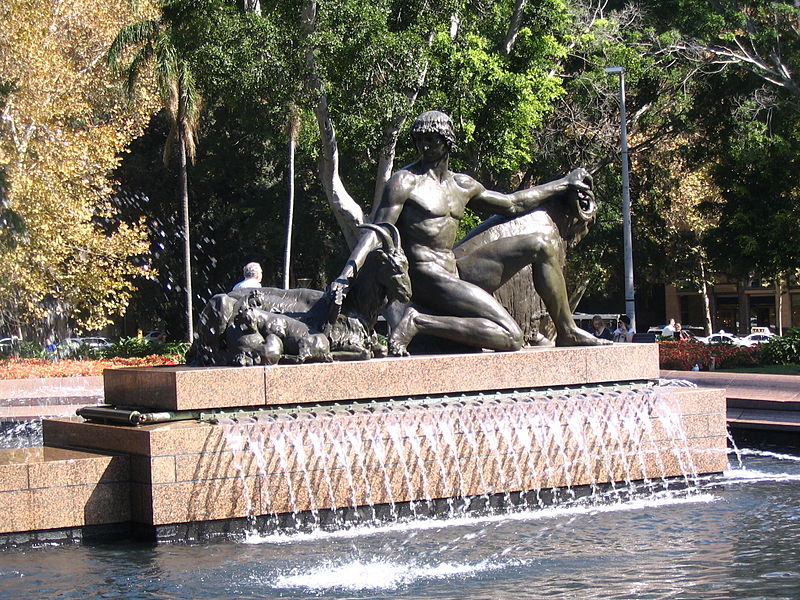 File:Archibald Fountain side sculpture 1.jpg