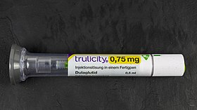 Autoinjector with Trulicity by Lilly (Dulaglutid)-3129.jpg