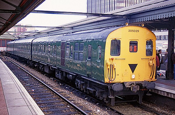 205029 in BR green livery at Reading in 1992