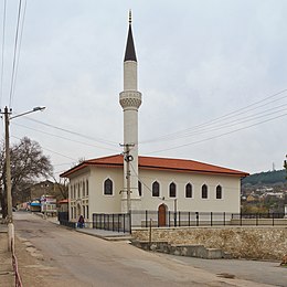 Bakhchysarai 04-14 img06 Mosquée Orta Juma Jami.jpg