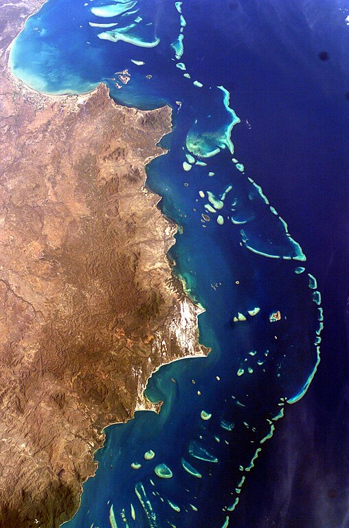 great barrier reef a look from nasa