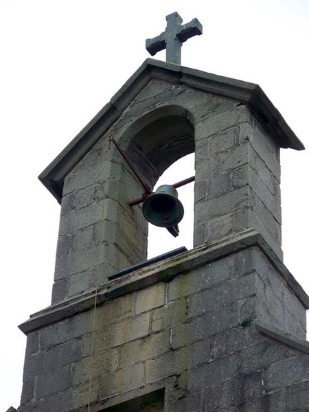 File:Bell cote, St David's Church, Barmouth - geograph.org.uk - 1009986.jpg