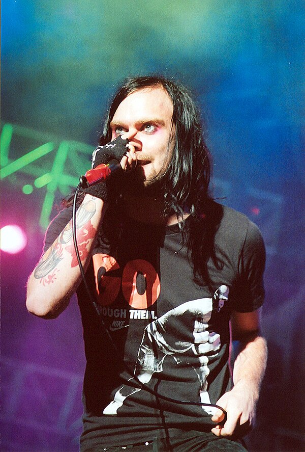 Bert McCracken performing at the Street Scene (San Diego music festival) with the Used in 2005