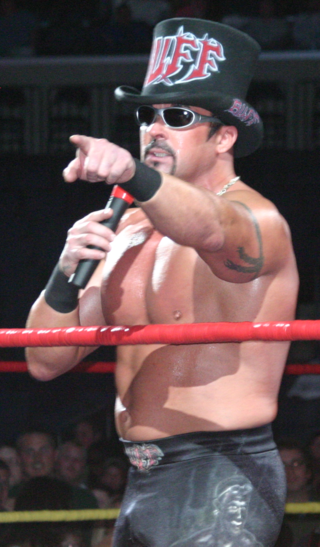 <span class="mw-page-title-main">Buff Bagwell</span> American professional wrestler