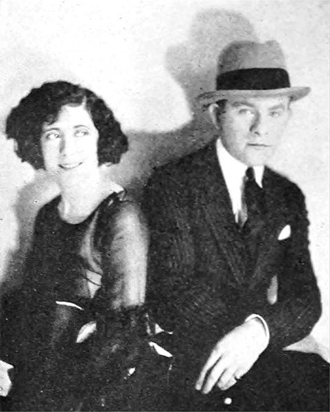 File:Burns and Allen 1924.jpg