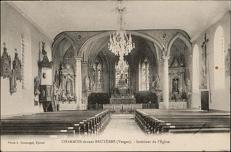 File:Carte postale, Charmois-devant-Bruyères (Vosges), Intérieur de l'Église.jpg
