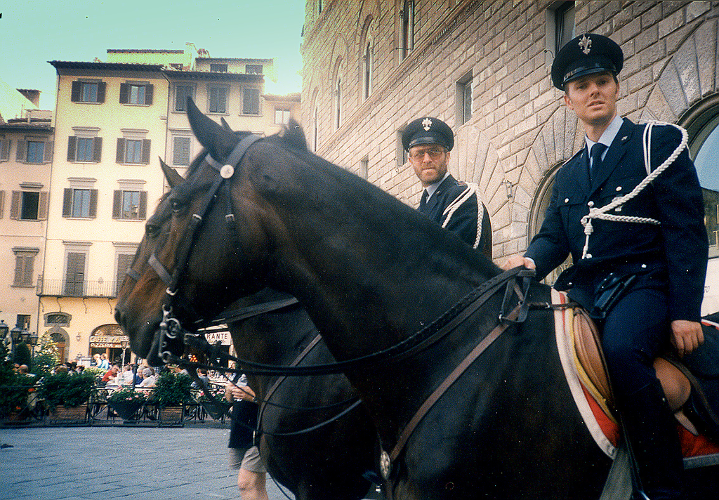 1024px-Cavalli_Firenze_Polizia.png