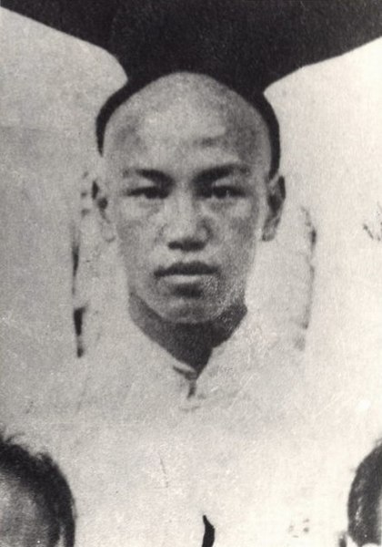 Chiang in 1907