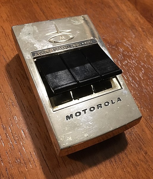 File:Circa 1950's Television Remote Control made by Motorola.jpg