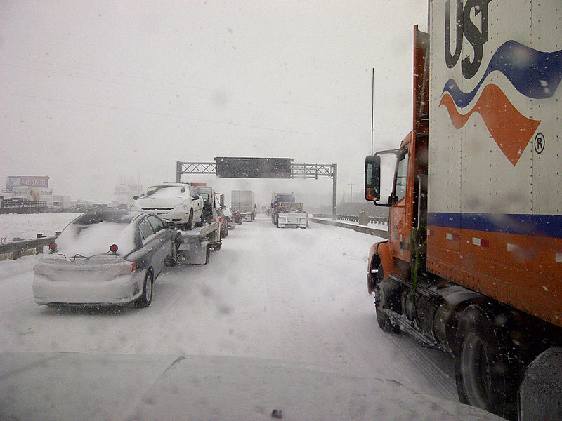 File:Clearing off the freeway (12351261384).jpg