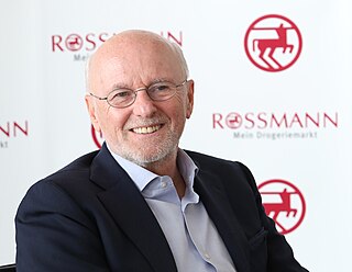 <span class="mw-page-title-main">Dirk Rossmann</span> German billionaire businessman