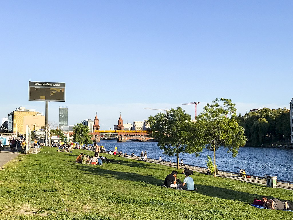 East Side Gallery - Bank of River Spree 01