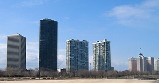 <span class="mw-page-title-main">Park Tower and Mall</span> Condominium in Illinois, United States