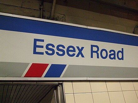 Network SouthEast branding at Essex Road station.