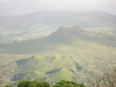 Cone alignment along the western flank of the Caldeira stratovolcano in Capelo