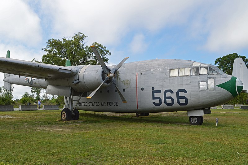 File:Fairchild C-119C Flying Boxcar '12566 - 566' (11622379314).jpg