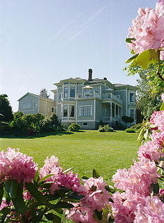 Fairholme Manor Bed and Breakfast building in British Columbia, Canada