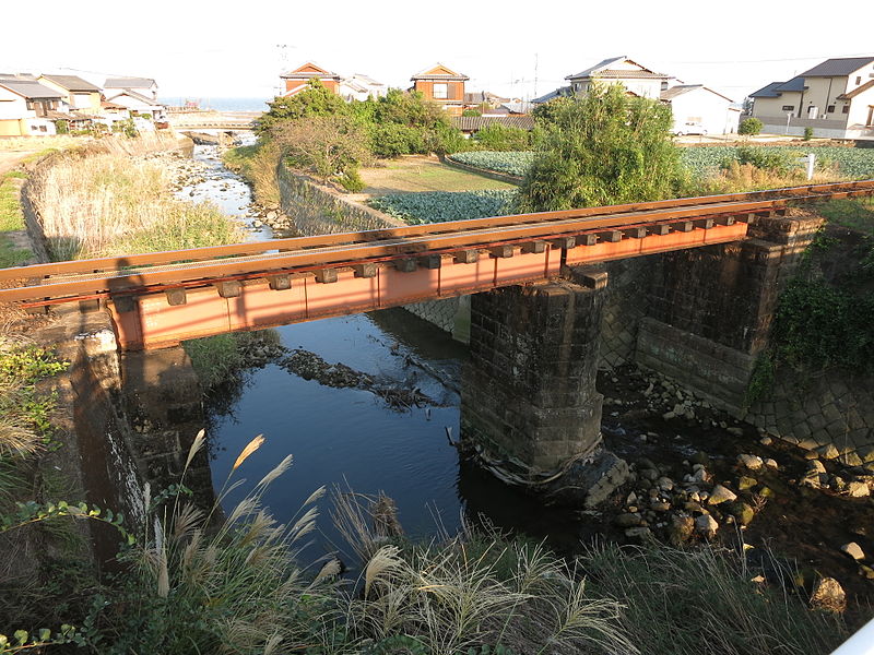 File:Girder bridge 1.JPG