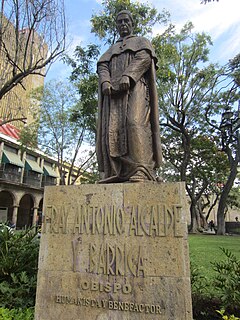 Statue of Antonio Alcalde Barriga (Rotonda de los Jaliscienses Ilustres) Statue in Guadalajara, Jalisco, Mexico