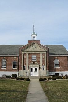 Hampden Town House, MA.jpg