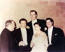 Hayward, second from left, pictured with his Metropolitan Opera colleagues, Licia Albanese, Frank Guarrera (far right) and Jerome Hines.