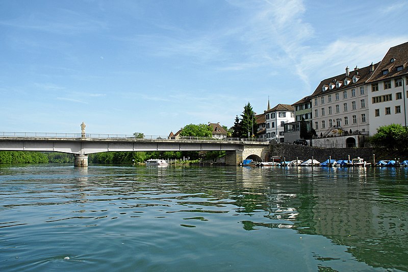 File:Hochrheinfahrt-kaiserstuhl.JPG