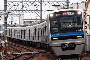 Hokuso 7500 Series 7502F Keisei Oshiage Line.jpg