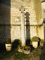 Huppy, Somme, Fr, stone cross.jpg